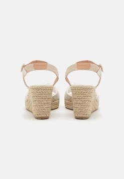 Anna Field Plateausandalette - Beige -Anna Field 50d397274c4f4242af9b6ad98d1c4fb7