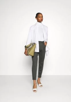 Anna Field 2 PACK - Langarmshirt - Black/white 11 Anna Field 2 PACK - Langarmshirt - Black/white -Anna Field 5619ea7882a142c1add1d0facb024843 1