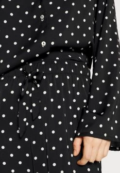 Anna Field Nachtwäsche Set - Black/off-white 10 Anna Field Nachtwäsche Set - Black/off-white -Anna Field 981d5fa029ec42d78a5e91a71b6356b0