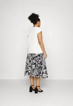 T-Shirt Basic - Off White 8 T-Shirt Basic - Off White -Anna Field 9959d05113db4896b7aac3ac6b873c50