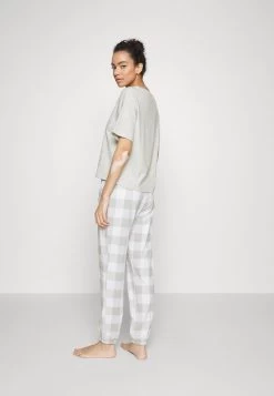 Anna Field Nachtwäsche Set - Grey 8 Anna Field Nachtwäsche Set - Grey -Anna Field a372c3d7e87d404695a55a861fca6794