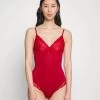 Anna Field Body - Red