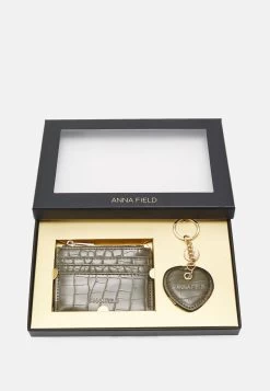 Anna Field SET - Geldbörse - Khaki -Anna Field f9313a6a271b4c5faf985e4bf51b0283